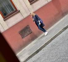 8F95DCE1-2677-4C09-A581-D395E7BF52BF.