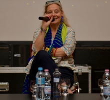 C79FDABC-88C9-445E-9BFD-696A62690EAF.