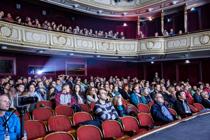 Piątek: Zaczynamy świętowanie!